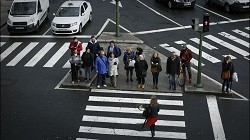 3.018 pasos para cruzar (ben) nas rúas de A Coruña